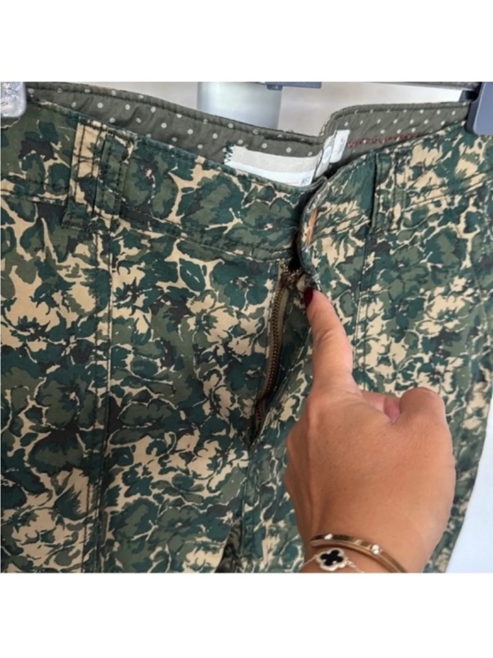Anthropologie Hei Hei Sylvan Camo Moto Pants Sz 31 Camo Casual Ankle length